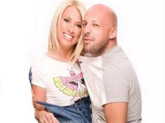 Νίκος Μουτσινάς: από τα «Βαφτίσια» στα Κύθηρα!