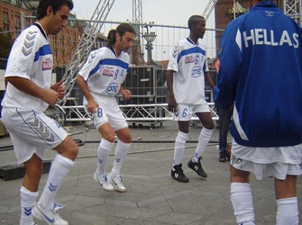 «Μουντιάλ αστέγων 2007: η ελληνική συμμετοχή (Κλωτσιά στη φτώχεια)»