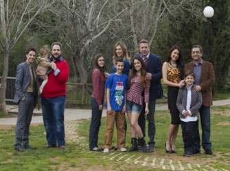 Μοντέρνα Οικογένεια από την Πέμπτη στο Mega