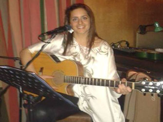 Μουσικοθεραπεία βοηθά όσους πάσχουν από Αλτσχάιμερ να θυμούνται