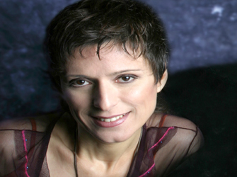 Αναστασία Μουτσάτσου