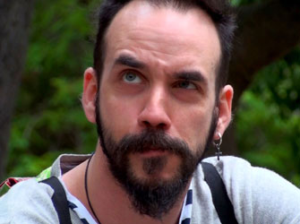 Ο Πάνος Μουζουράκης ξεκινά τον 35o κύκλο του γύρω από τον ήλιο και μιλάει στο in.gr