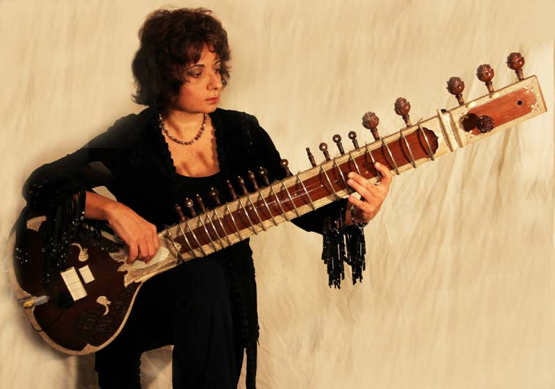 World Music της Νέας Υόρκης από τη Νάνα Σιμοπούλου