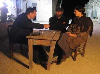 Ένα νησί – μια παλιά αρρώστια – ένα σήριαλ