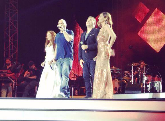 Μοναδική ατμόσφαιρα στη συναυλία των 4 coaches του «Τhe Voice» στο κατάμεστο ΟΑΚΑ