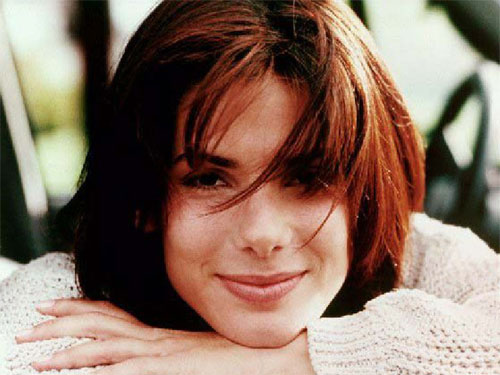 Η «Miss» Σάντρα Μπούλοκ έχει κάτι να κρύψει;