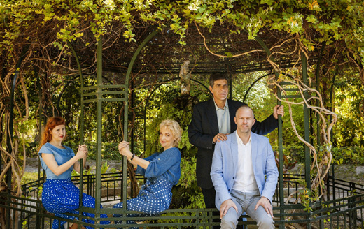 «Λούης» ο γαμπρός στα «Παντρολογήματα» και πολλά ψέματα