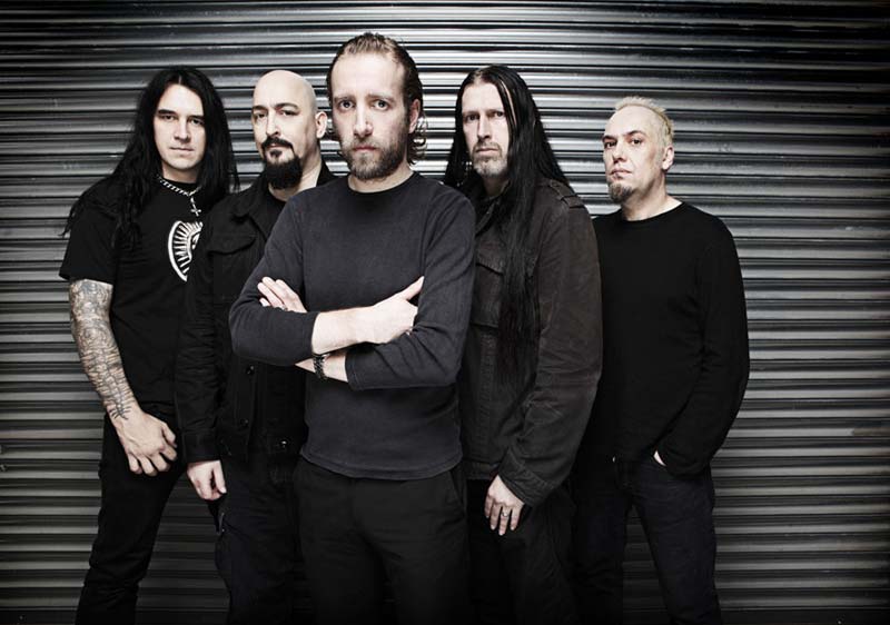 Paradise Lost: «Ο Θεός είναι μια εφεύρεση για να κρατάει τις μάζες υπό έλεγχο»