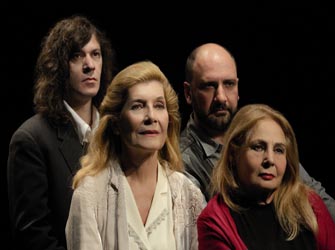 «Παράδοσης Εγκώμιον:Η αξιοπρέπεια του ελαχίστου»