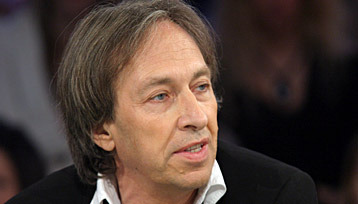 O συγγραφέας Πασκάλ Μπρικνέρ στη Στέγη Γραμμάτων και Τεχνών του Ιδρύματος Ωνάση