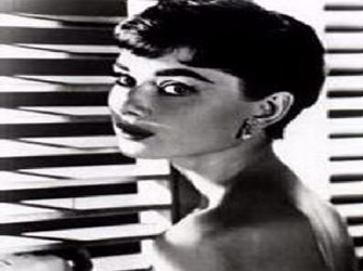 Οντρεϊ Χέμπορν: Το Συνώνυμο της Κομψότητας