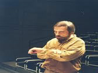 Ο Νίκος Περέλης διαβάζει το έργο «Φελάχα Γιουλαλάμ»