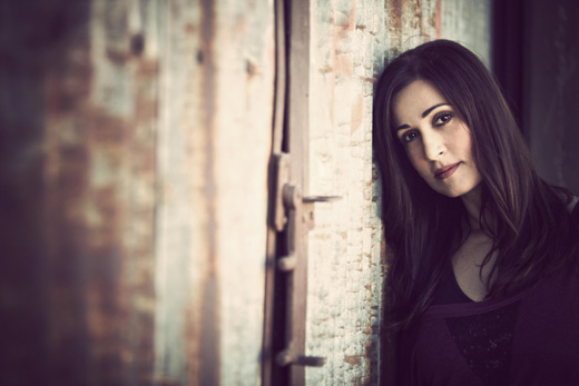 Ελένη Πέτα: «Δεν έχω μετανιώσει για κανένα τραγούδι που έχω ερμηνεύσει»