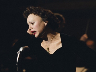 «Ζωή σαν Τριαντάφυλλο», σε Α’ τηλεοπτική μετάδοση, στην ΕΤ1