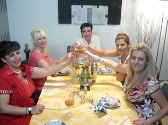 Κάτι Ψήνεται: νέα μαγειρική αναμέτρηση