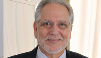 Ο γιατρός Γιώργος Χρούσος στα «Άκρα»