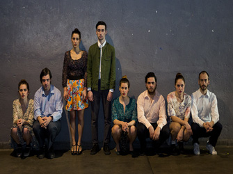 «Ο Σεισμός στη Χιλή» σε σκηνοθεσία Ακύλλα Καραζήση