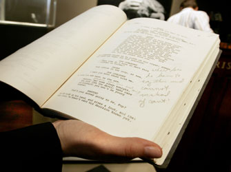 Microγραφή 2010 – Η Village στηρίζει τους νέους δημιουργούς