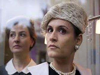 «Ο Κομμωτής κυριών και οι τρεις άδειες καρέκλες»