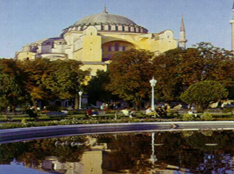 Η «Μηχανή του Χρόνου» ταξιδεύει στην Αγιά Σοφιά