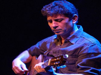 Σωκράτης Μάλαμας: συνεχίζει και τον Σεπτέμβρη!