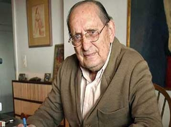 Πέθανε ο Ισπανός συγγραφέας Μιγκέλ Ντελίμπες