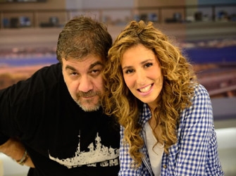 Ο Δημήτρης Σταρόβας στον «Κόσμο Ανάποδα», 9/2 ΣΚΑΙ