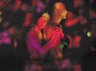 Η «Ομίχλη» κατεβαίνει Πειραιώς…