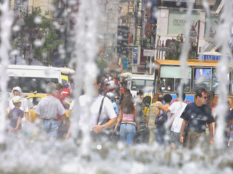 Ξεναγήσεις στο ζενίθ και η Αθήνα με άλλο μάτι