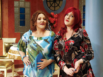 Οι «Συμπέθεροι από τα Τίρανα» περιοδεύουν