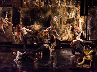 «Tabac Rouge», εντυπωσιακό «χορόδραμα», στη Στέγη