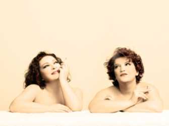 Τάνια Τσανακλίδου – Μάρθα Φριντζήλα