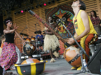 H world music γιορτάζει με Terrakota!