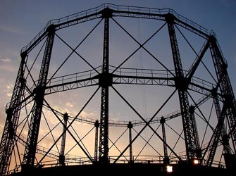 Γκάζι: Ανακοπή της ξέφρενης πορείας;