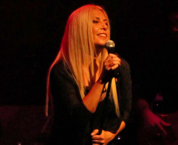 Θεοδοσία Τσάτσου: «Δε μου αρέσει να περιορίζομαι…»