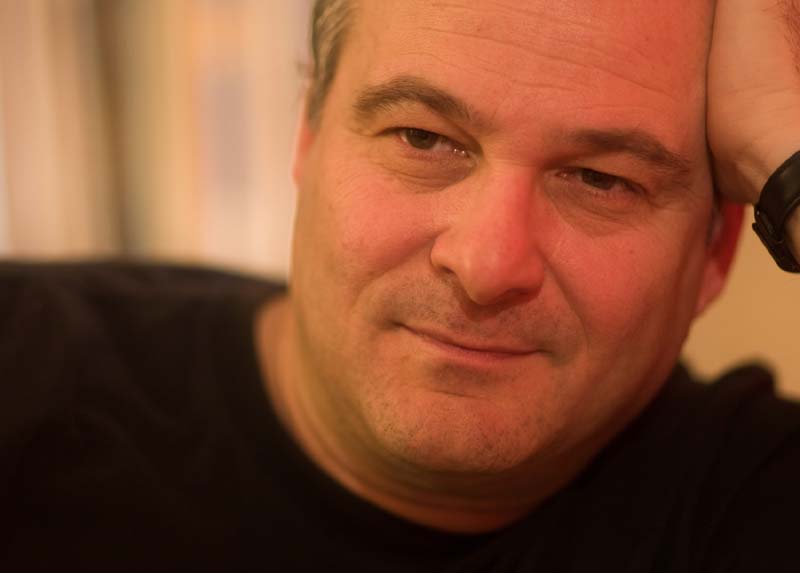 Κώστας Θωμαϊδης: «Η Ελλάδα αντιμετωπίζει ανθρωπιστική κρίση»