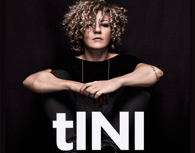 Η σεζόν κλείνει δυναμικά με τη Γερμανίδα tINI πίσω από τα decks
