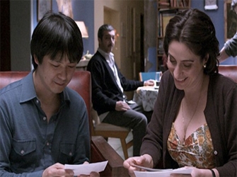 Η Αγελάδα που Έπεσε από τον Ουρανό