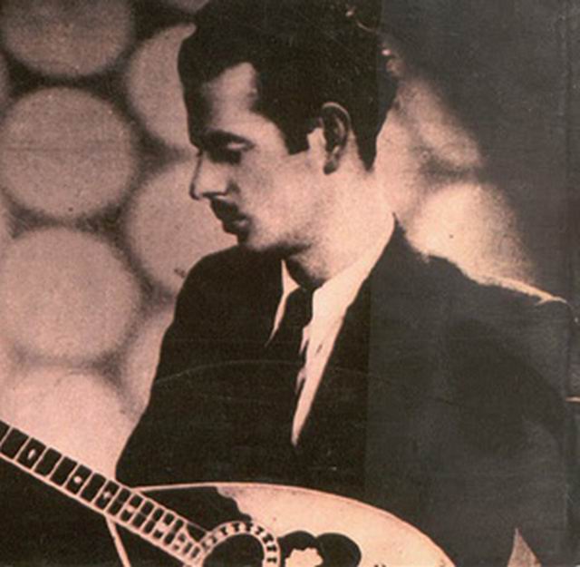 Αφιέρωμα στον Βασίλη Τσιτσάνη από τον Δημήτρη Μητσοτάκη και τους «Ρε Καντίνι»