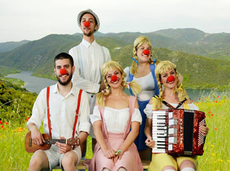 «Σκηνές κυνηγιού από την κάτω Βαυαρία» από την ομάδα «Παπαλάνγκι»