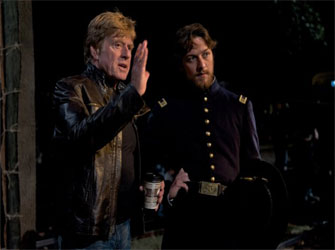 Ο Ρόμπερτ Ρέντφορντ σκηνοθετεί την «Ύποπτη Συνωμοσίας»