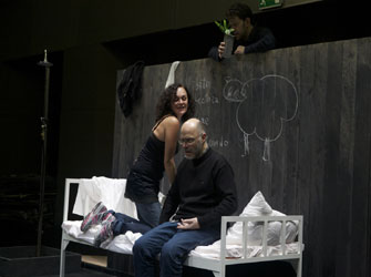 «Vitrioli» – ακύρωση παραστάσεων