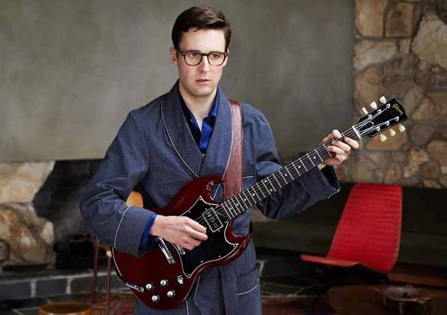 Με ρετρό πινελιές και χορευτική διάθεση ο Nick Waterhouse στην Αθήνα