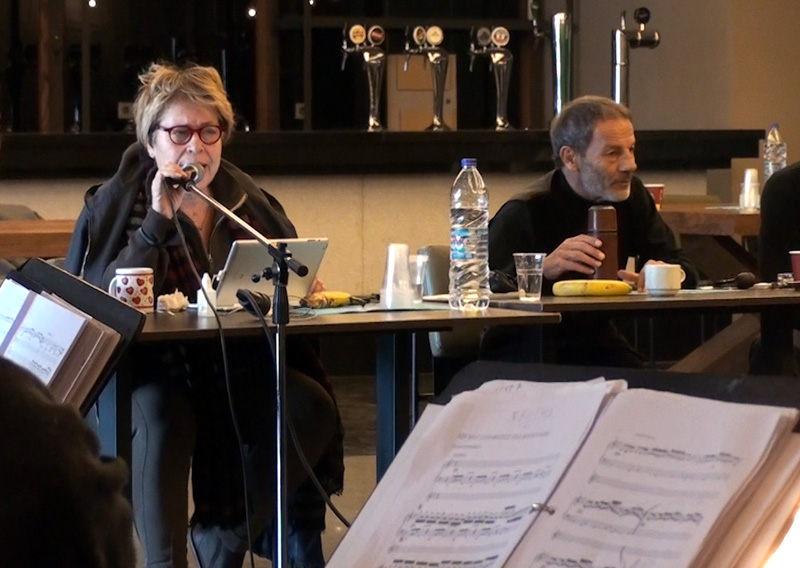 Πήγαμε στις πρόβες του Σταύρου Ξαρχάκου και της Δήμητρας Γαλάνη