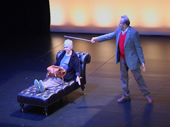 Ο Μηνάς Χατζησάββας ψυχαναλύει την Ξένια Καλογεροπούλου Συνέντευξη στο in.gr