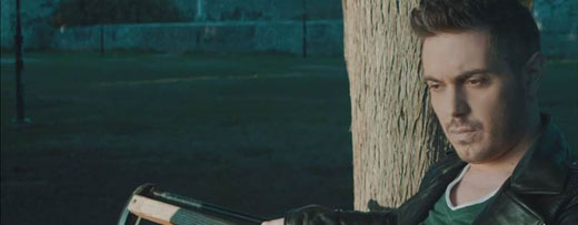 Το νέο βίντεο κλιπ του Χατζηγιάννη με πρωταγωνιστές ανθρώπους της διπλανής πόρτας