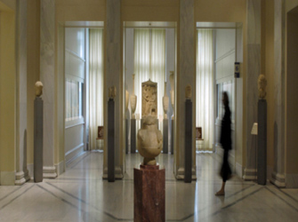 Το Μουσείο Μπενάκη μάς ξεναγεί στις εκθέσεις του