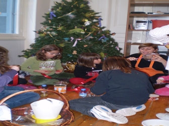 Απογευματινά εορταστικά προγράμματα στο Παιδικό Μουσείο