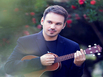 O Γιώργης Χριστοδούλου «έρχεται» με Αττίκ, Χατζιδάκι και πολλά άλλα