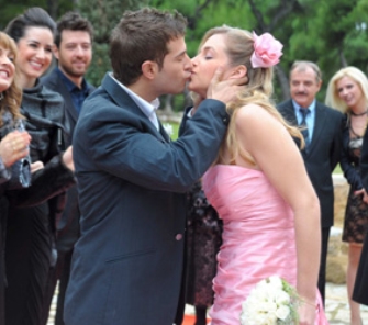 Ό Νικόλας και η Ντορίτα παντρεύονται στις 19/5